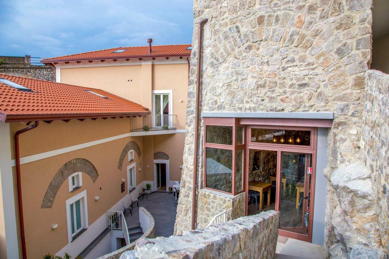La Fornace Relais & Spa Кастелламмаре-ди-Стабия Экстерьер фото